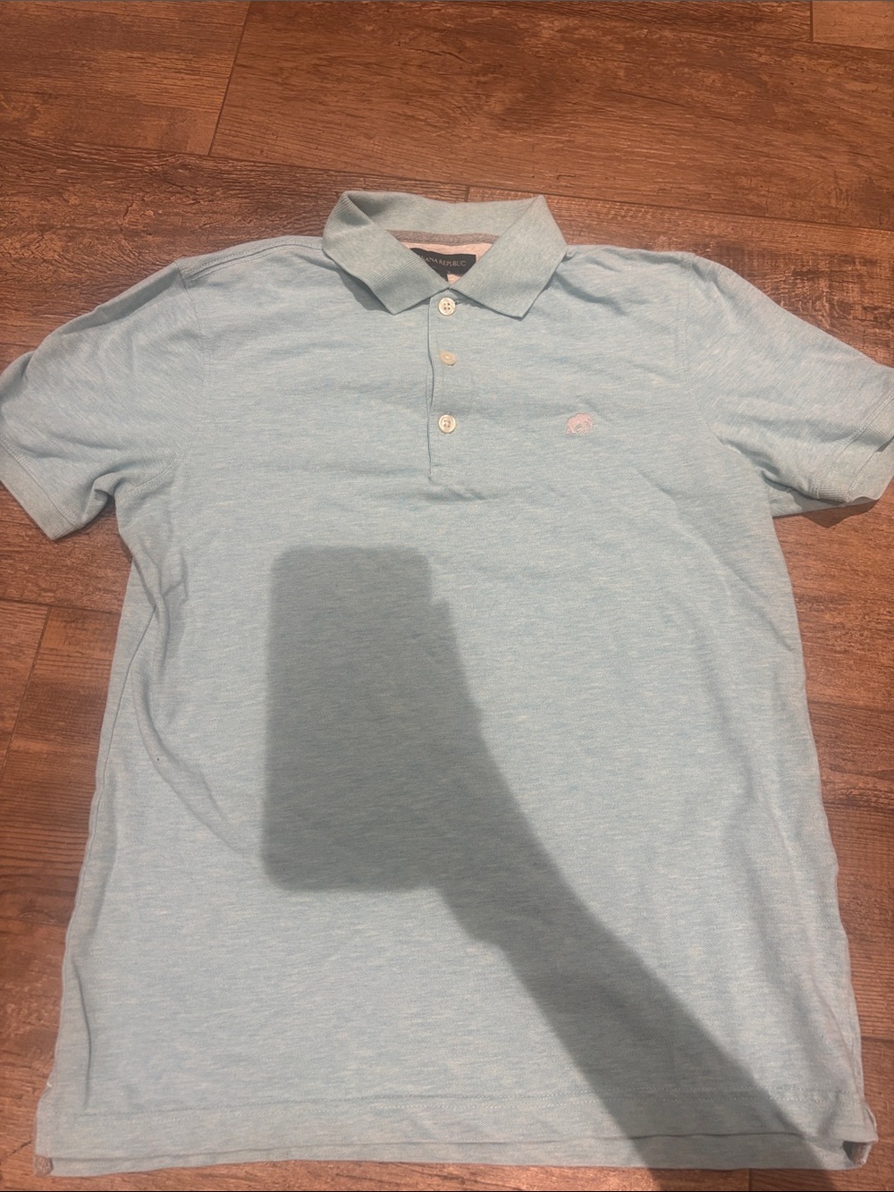 Banana Republic Light Blue Men's Polo with Subtle Logo